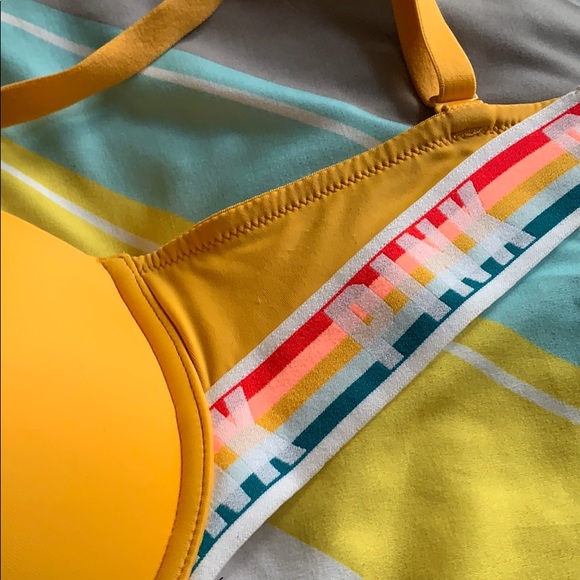 VS PINK Wear Everywhere push up bra - Picture 2 of 3